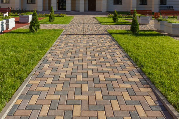 Best Professional Driveway Pavers  in Lower Grand Lagoon, FL